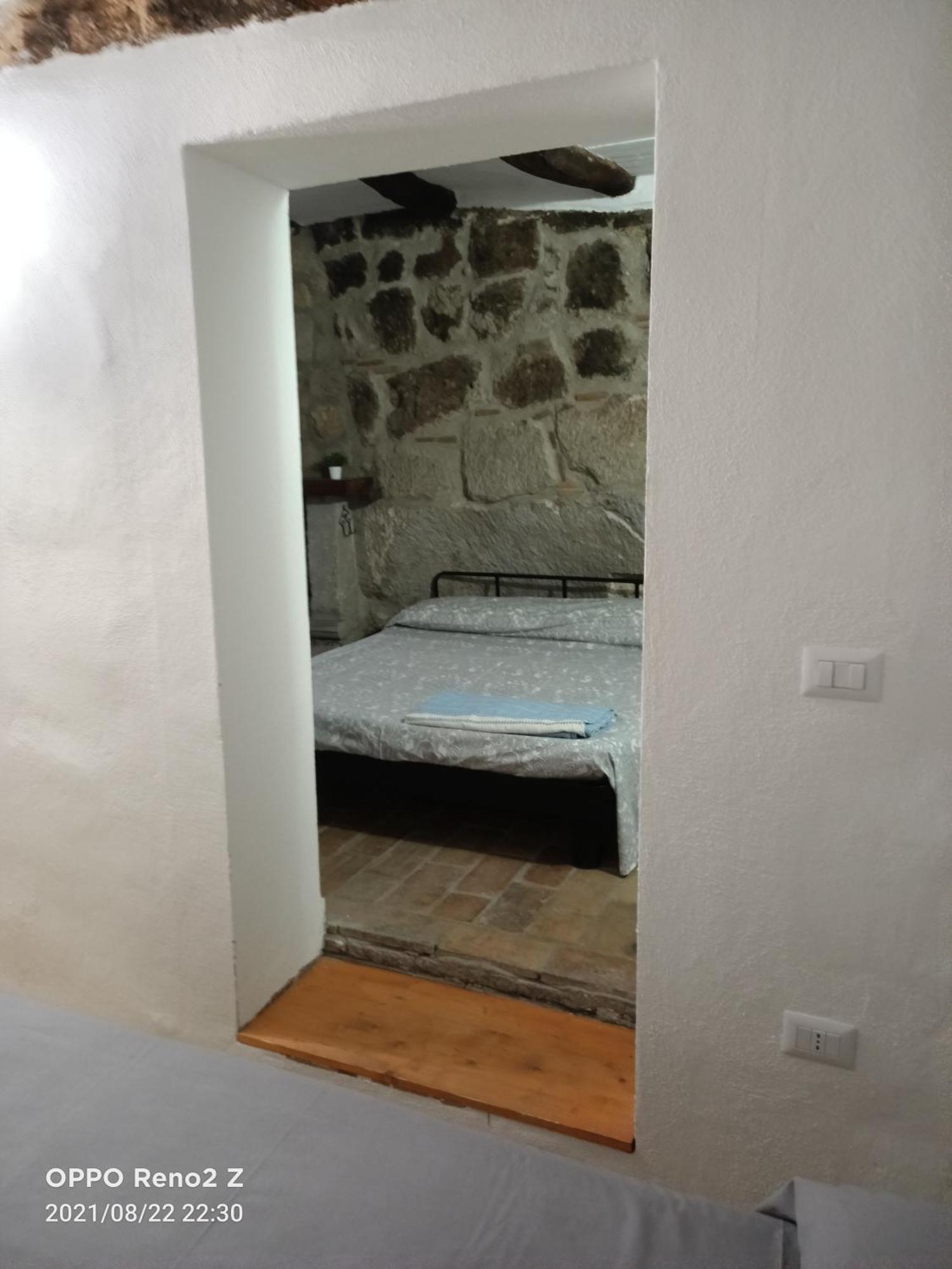 Casa Nella Roccia Villa Bomarzo Bilik gambar